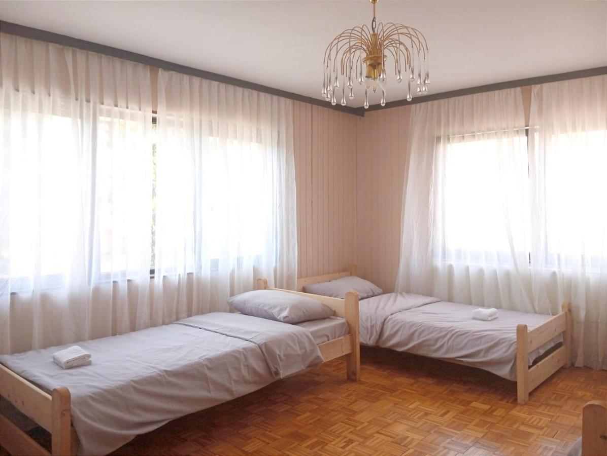 Old House Old Town Hostel Sarajevo Bagian luar foto